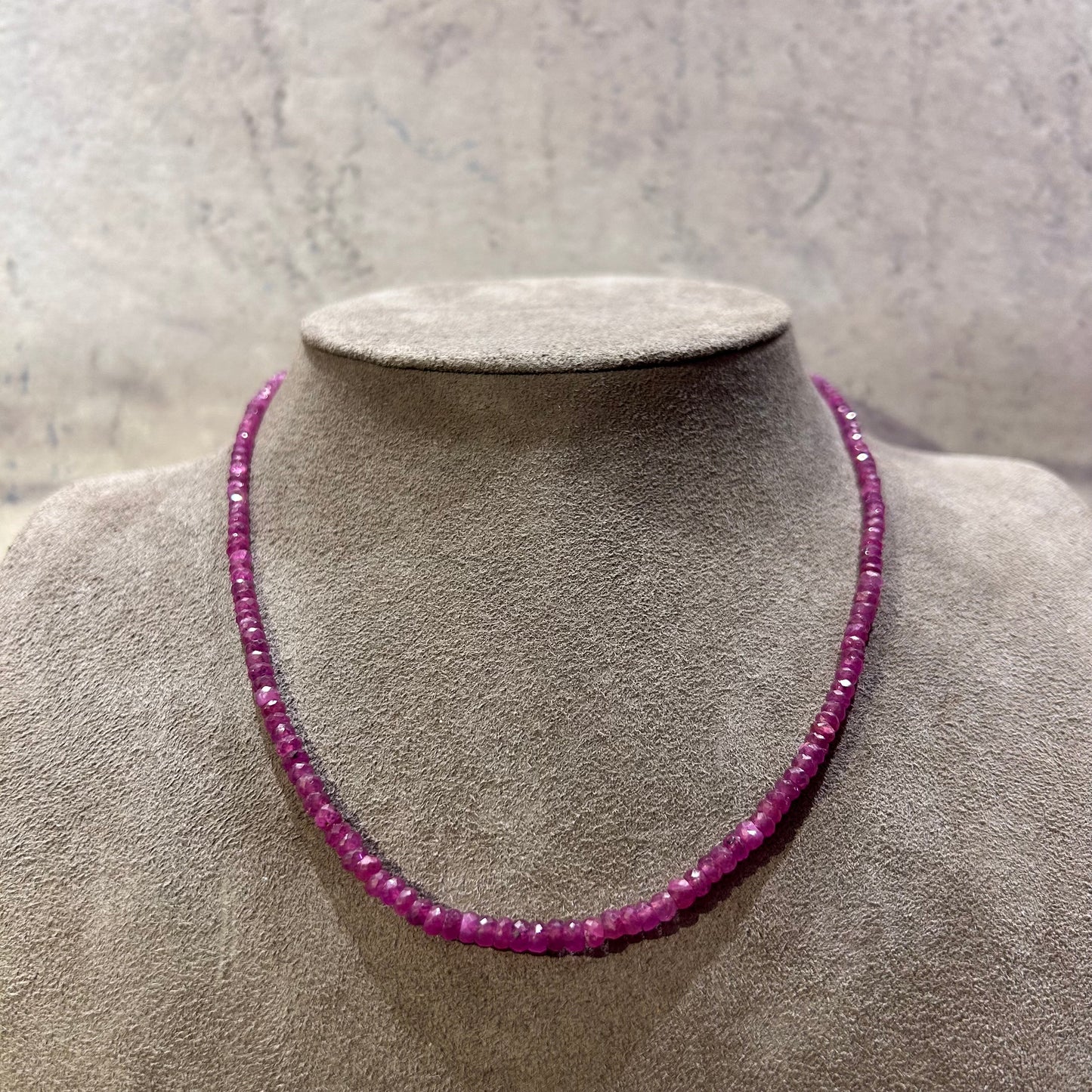 Pink Sapphires Necklace - 44 cm