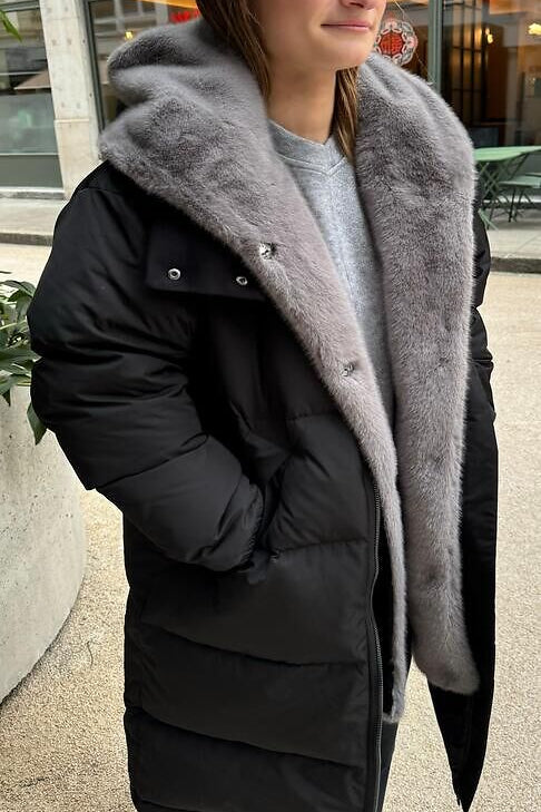 Black parka coat with removable saphire fur