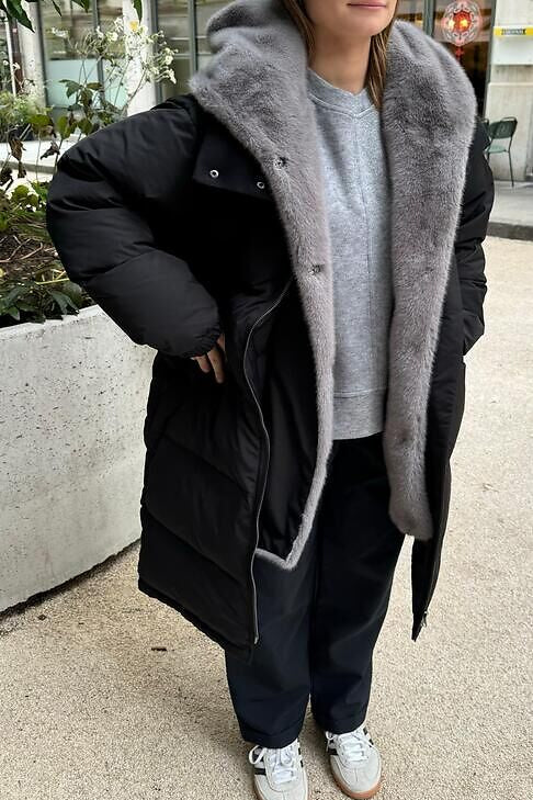 Black parka coat with removable saphire fur