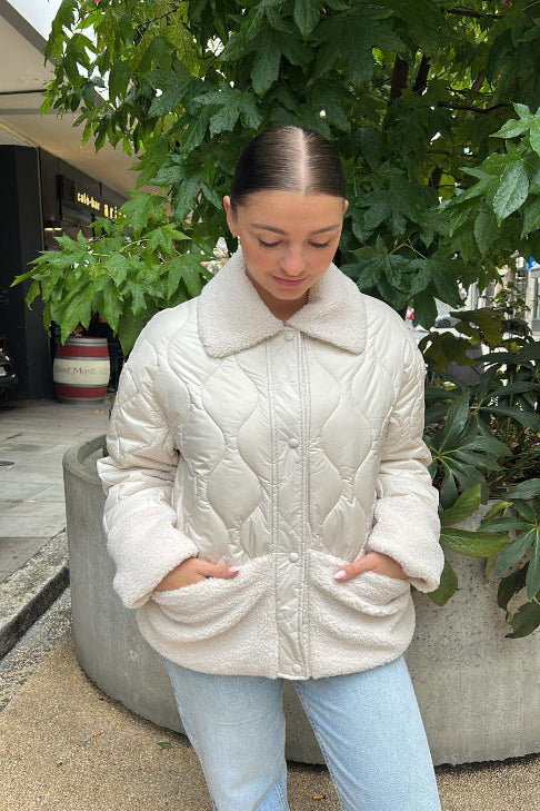 Leo & Ugo Off-White Padded Jacket with Teddy collar