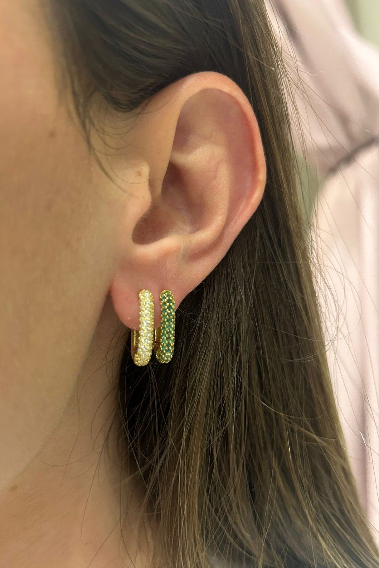 SHADES - Gold Hoop Earring - Green zircons