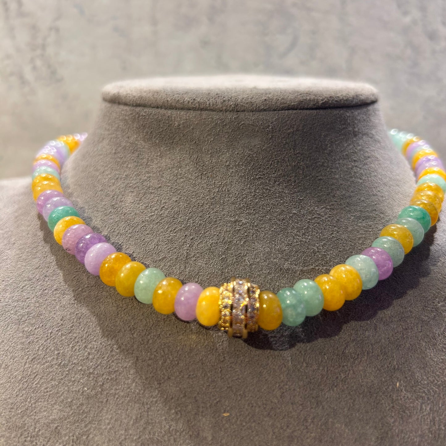 Malaysian jade Necklace - 41 cm