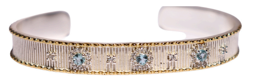Sao bracelet with blue topaz