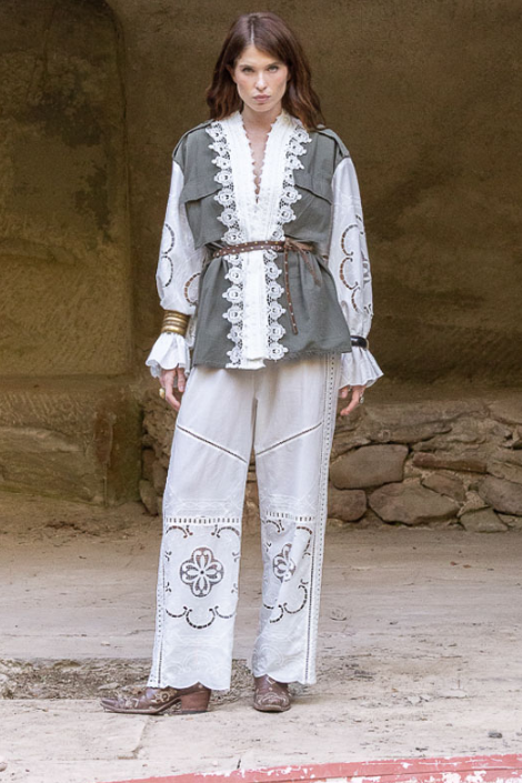 FRONT STREET 8 - Green Embroidered Lace Overshirt