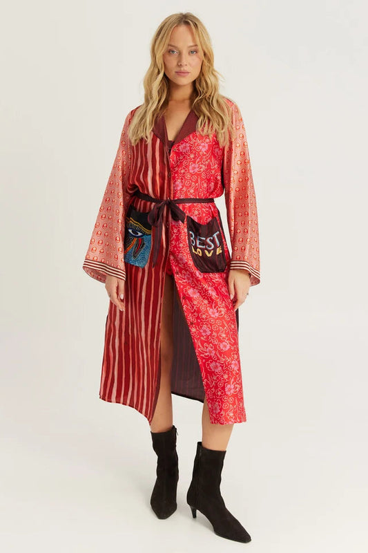 ME369 - Nova Red Aura Kimono