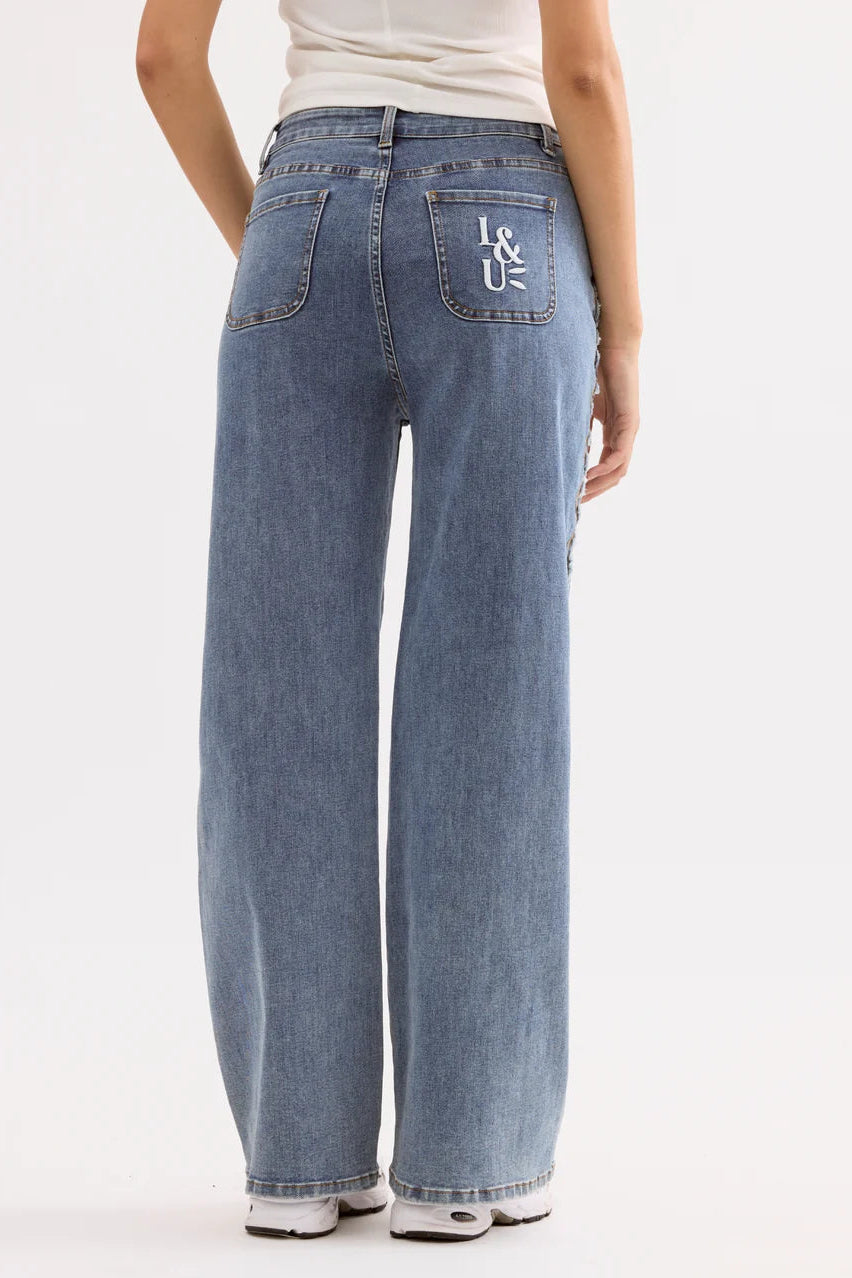 LEO & UGO - Straight jeans with wavy detail