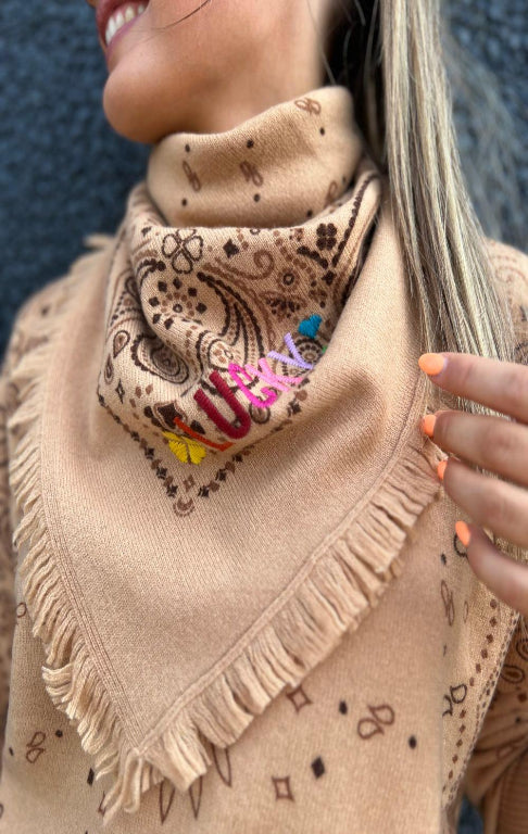 Lucky Camel Bandana