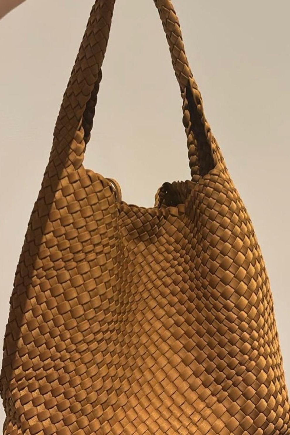 Woven bucket bag - Camel