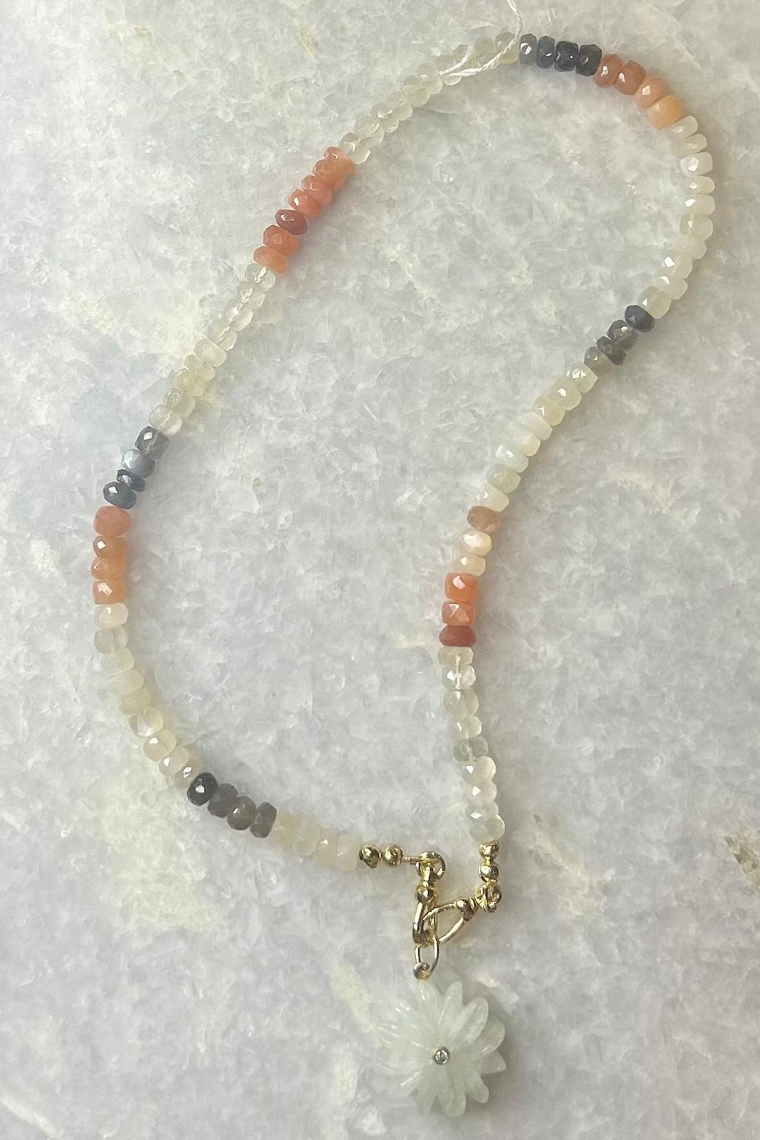 Moonstone Flower necklace - 45 cm