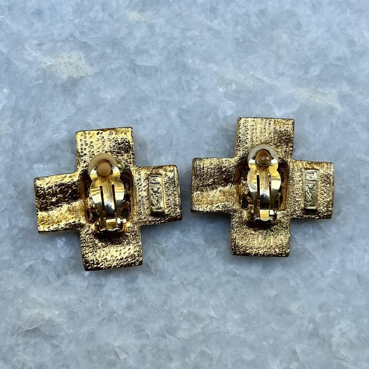YVES SAINT LAURENT - Vintage earrings
