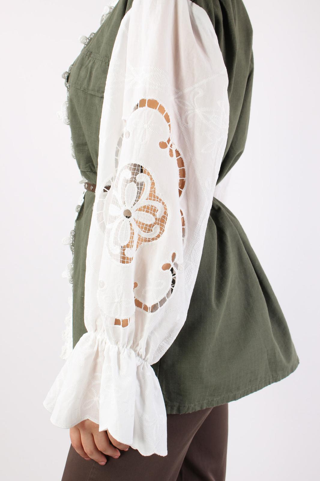 FRONT STREET 8 - Green Embroidered Lace Overshirt