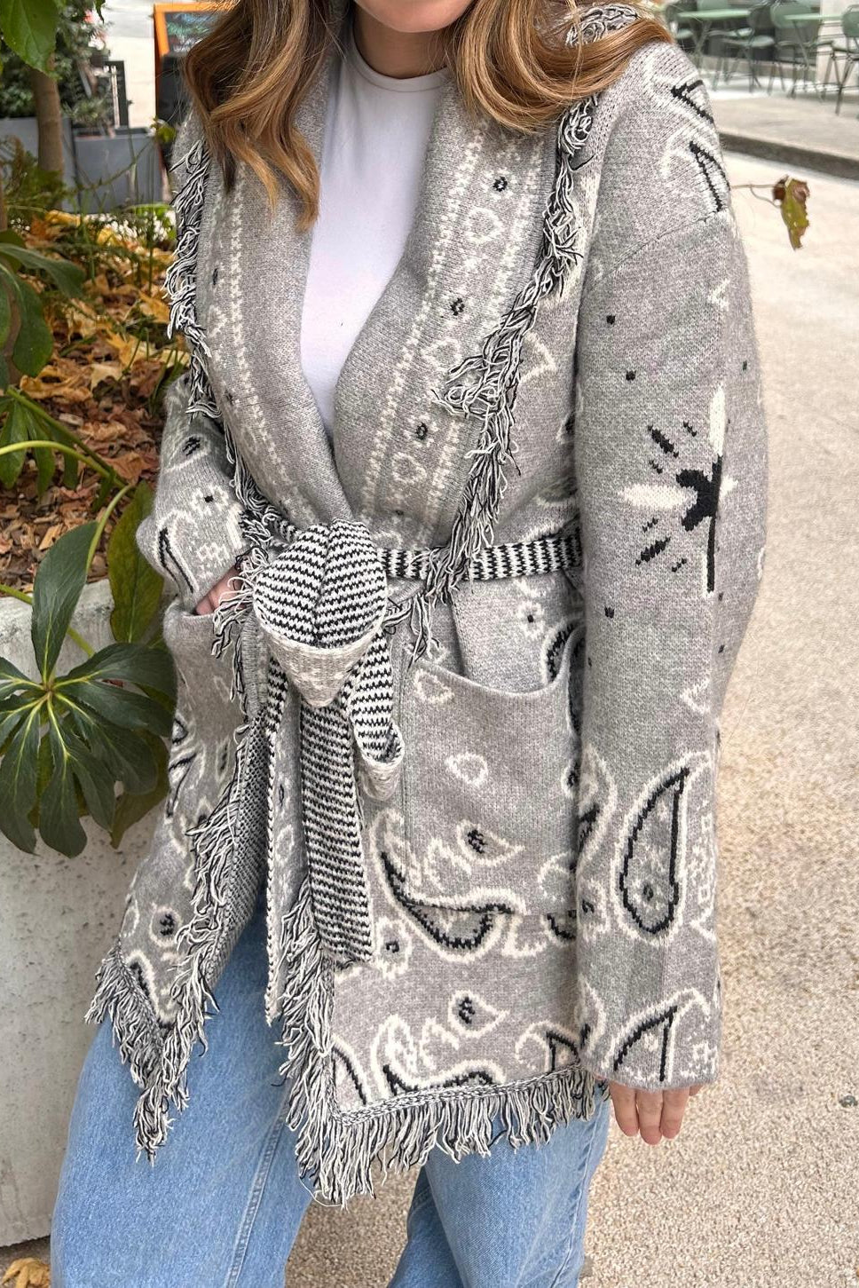 SHADES SELECTION -  Grey Bandana Cardigan