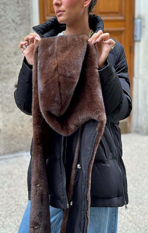 Black parka with removable Brown Fur