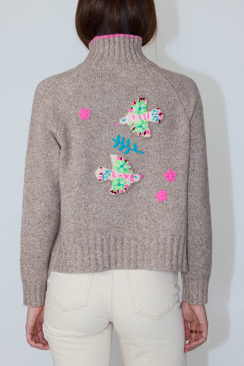MA PETITE CAPSULE - Amulette taupe sweater