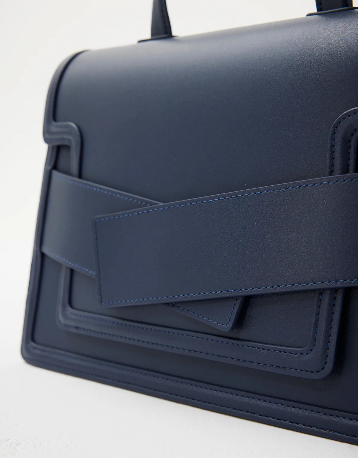 Leo Leather Bag - Navy